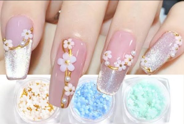Artificial Nails for Women with Sticking Dots – Stylish, Easy-to-Apply, and Reusable (Random Designs - Flyingcart.pk