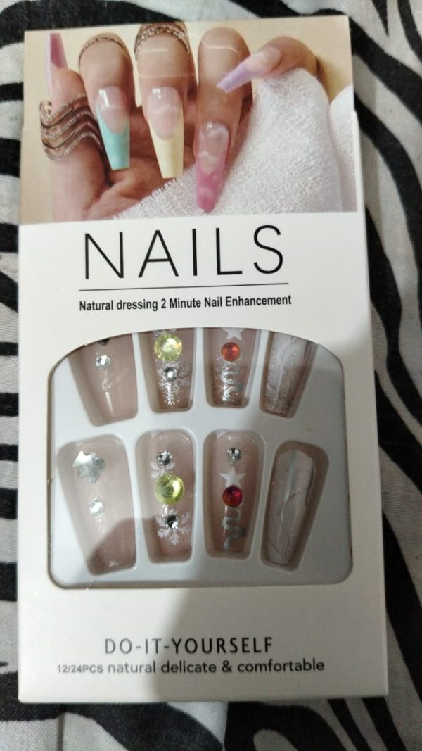 Artificial Nails for Women with Sticking Dots – Stylish, Easy-to-Apply, and Reusable (Random Designs - Flyingcart.pk