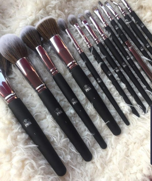 13 Pcs B.h Cosmetics Studio Pro Brush Set