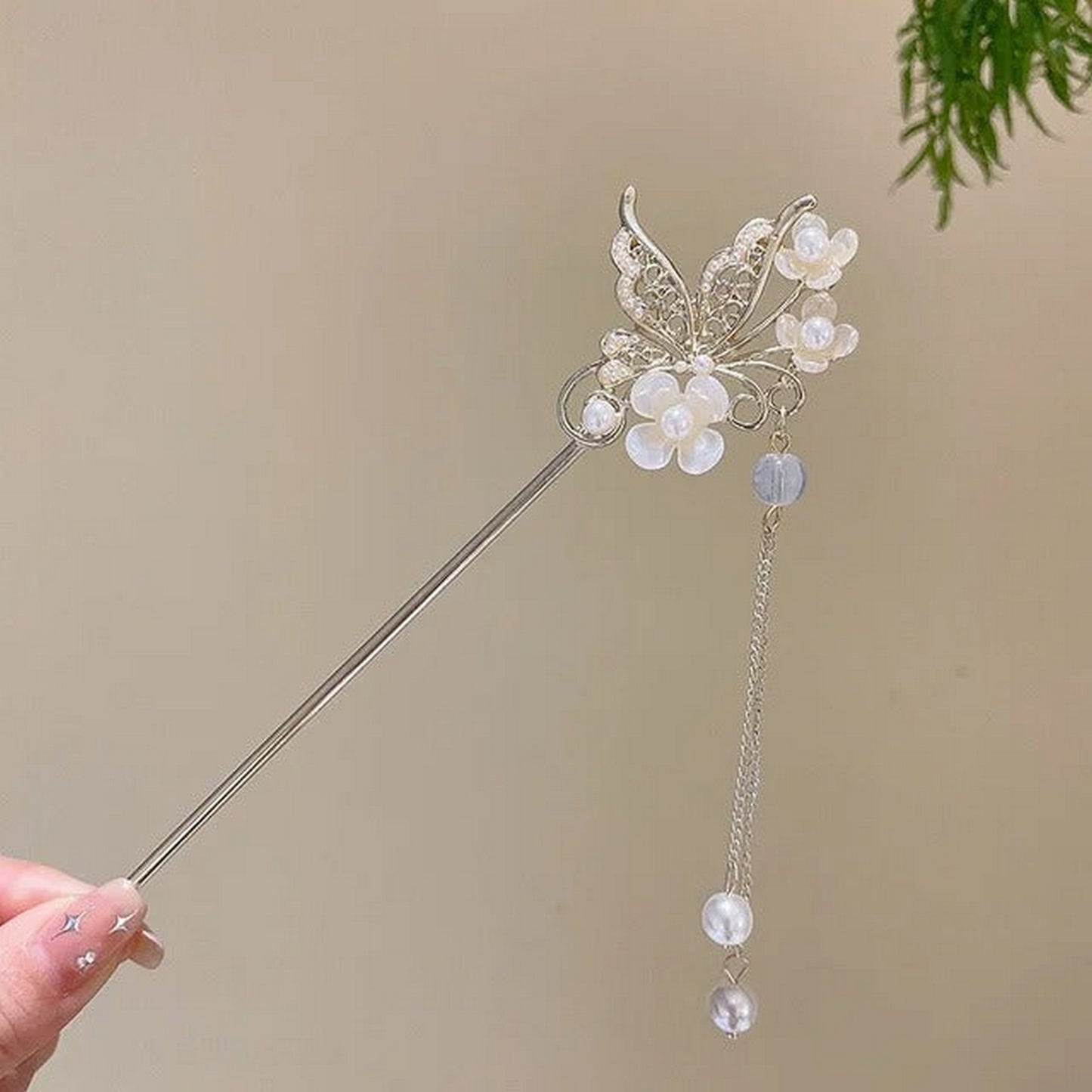 Vintage Style Butterfly Hairpin Flower Design Hair Stick - FlyingCart.pk
