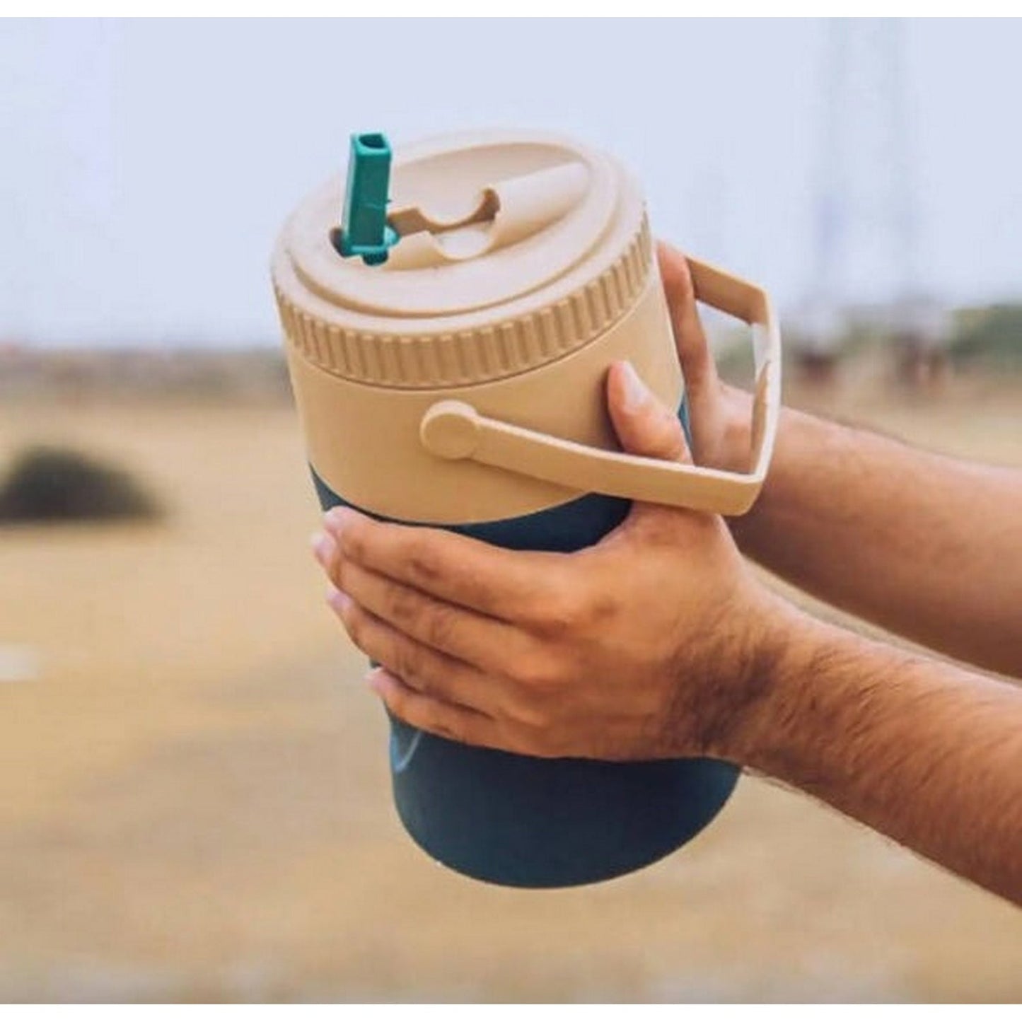 Jet Cooler 2 Liter Hot and Cold for Traveling. - FlyingCart.pk