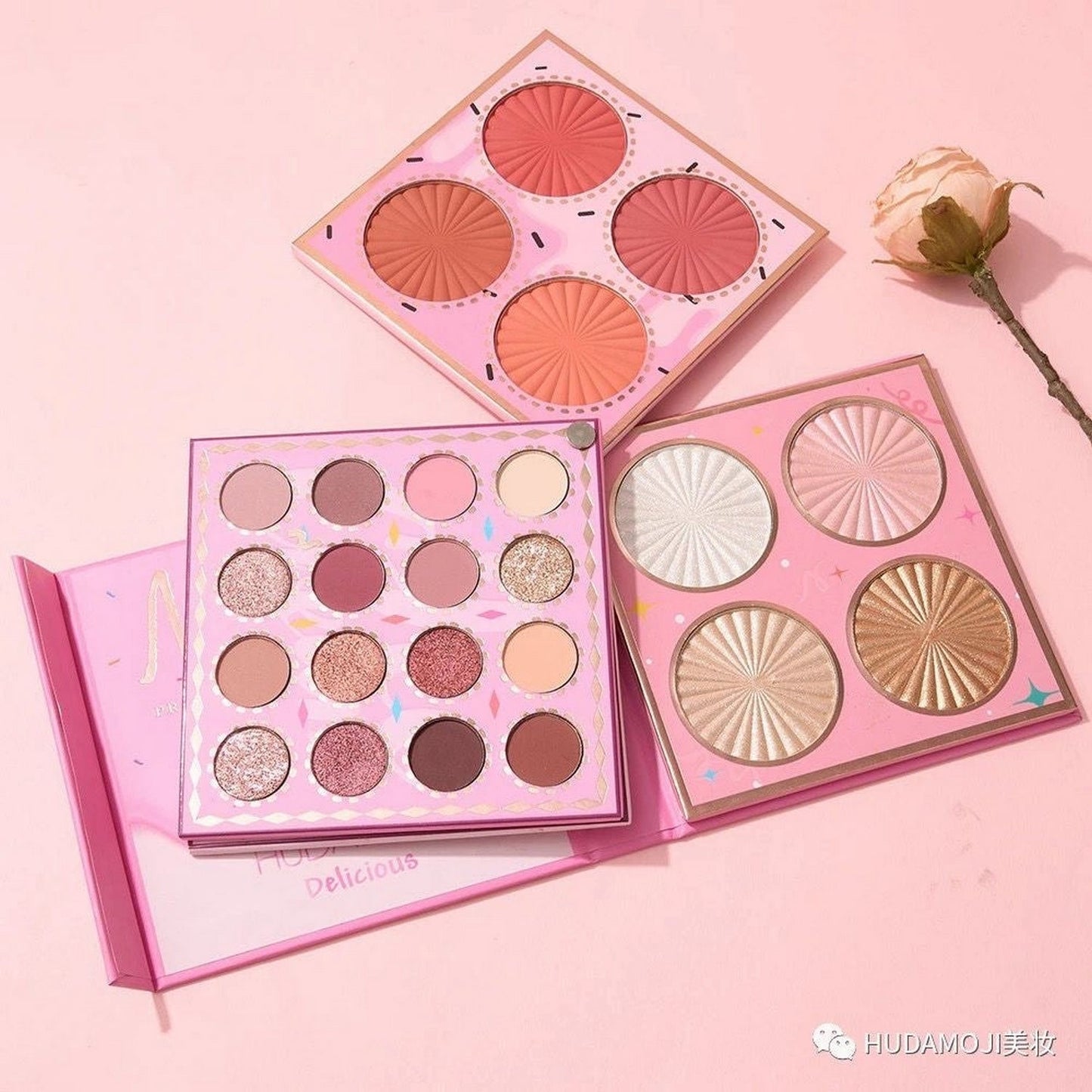 Hudamoji Kit Book Palette (4 in 1) - FlyingCart.pk