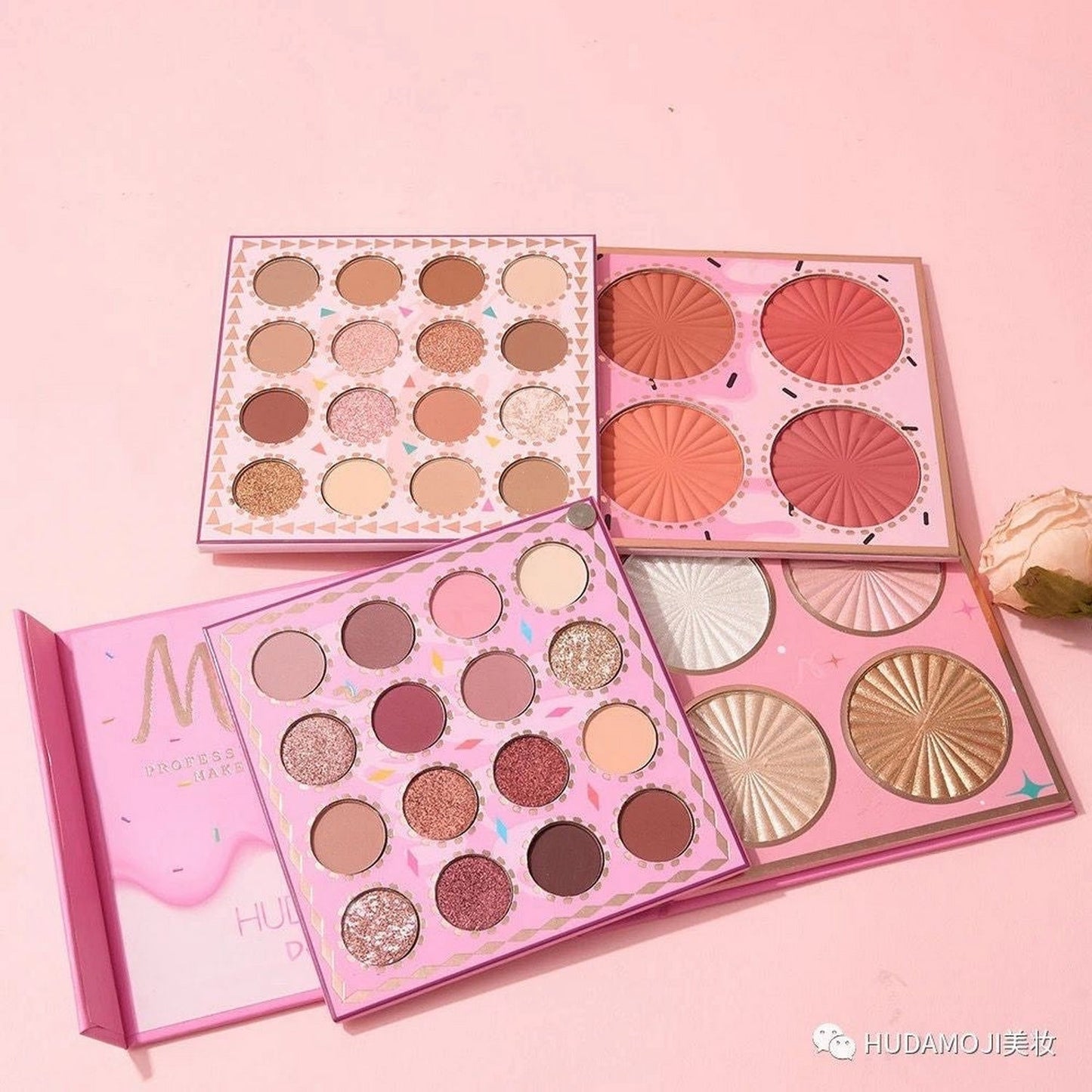 Hudamoji Kit Book Palette (4 in 1) - FlyingCart.pk