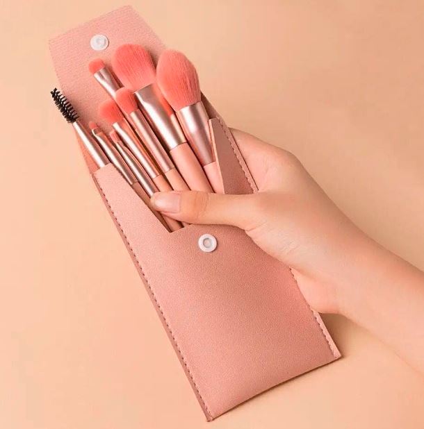 Pouch make up brush 8 piece set