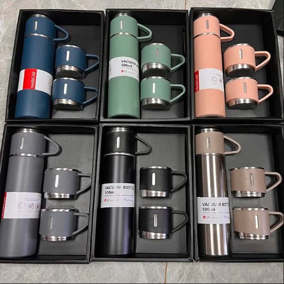 3 Cup Double-Layer Stainless Steel Vacuum Flask Set- FlyingCart.pk