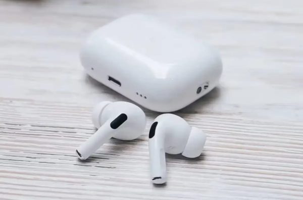 AirPods Pro Wireless Earbuds – Bluetooth 5.0, Super Sound Bass, Noise Reduction, Touch Control - Flyingcart.pk