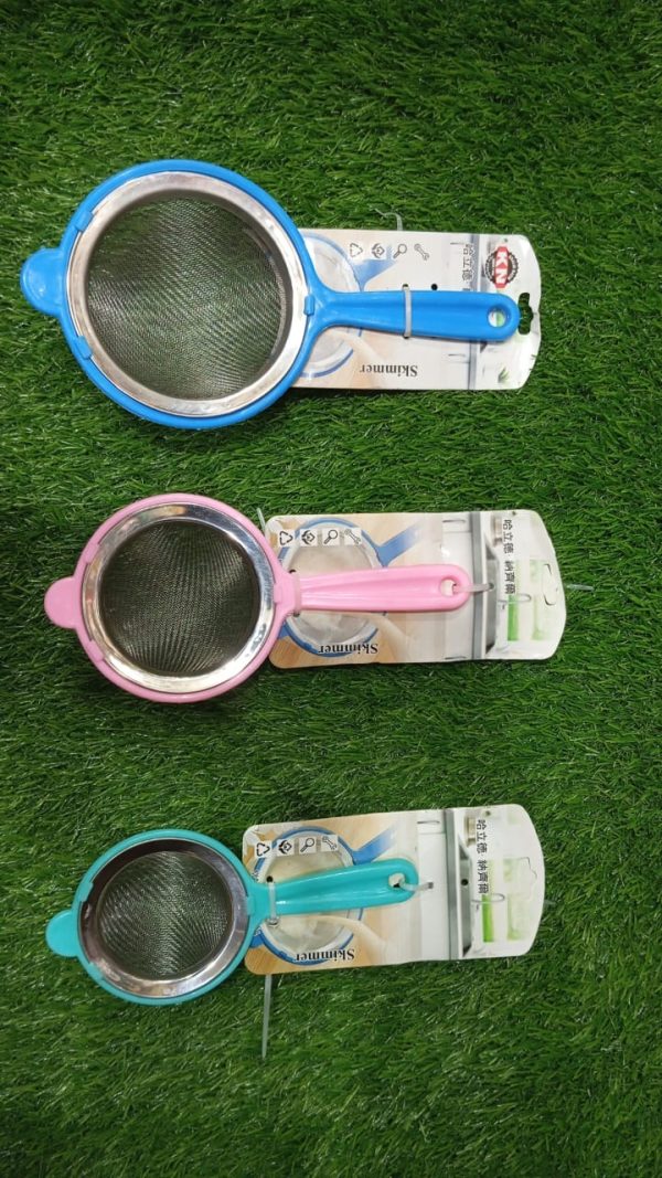 colorful-stainless-steel-mesh-tea-strainer-with-plastic-handle-fine-sieve-for-kitchen-use-1-flyingcart.pk