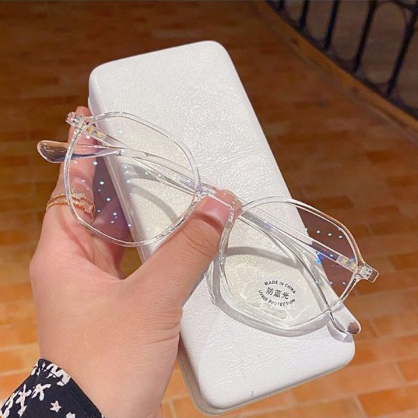elegant-uv-protectant-sunglasses-transparent-sunglasses-stylish-versatile-eyewear-eyes-protection-copy-2-flyingcart.pk