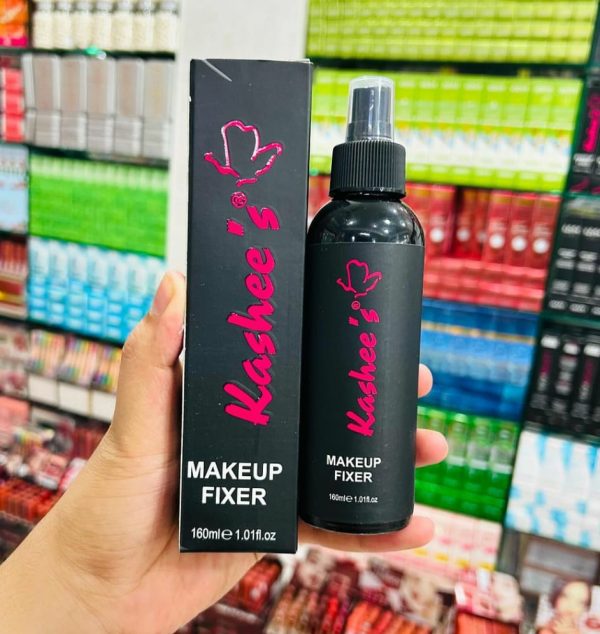 kashees-professional-long-lasting-makeup-fixer-spray-for-flawless-all-day-wear-best-quality-makeup-fixer-spray-for-bridal-makeup-fixer-spray-for-girls-160ml-1-flyingcart.pk