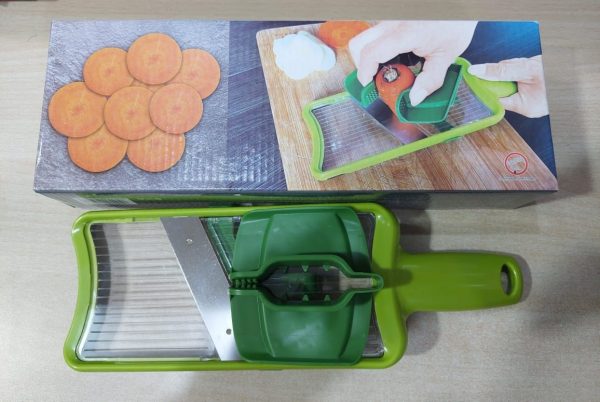 Multi-Grip Mandoline Vegetable & Fruit Slicer Cutter (Random Color)-FlyingCart.pk
