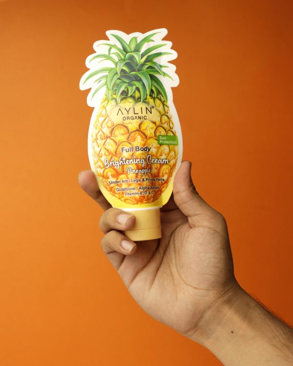 pineapple-infused-skin-brightening-cream-natural-glow-even-skin-tone-formula-1-flyingcart.pk