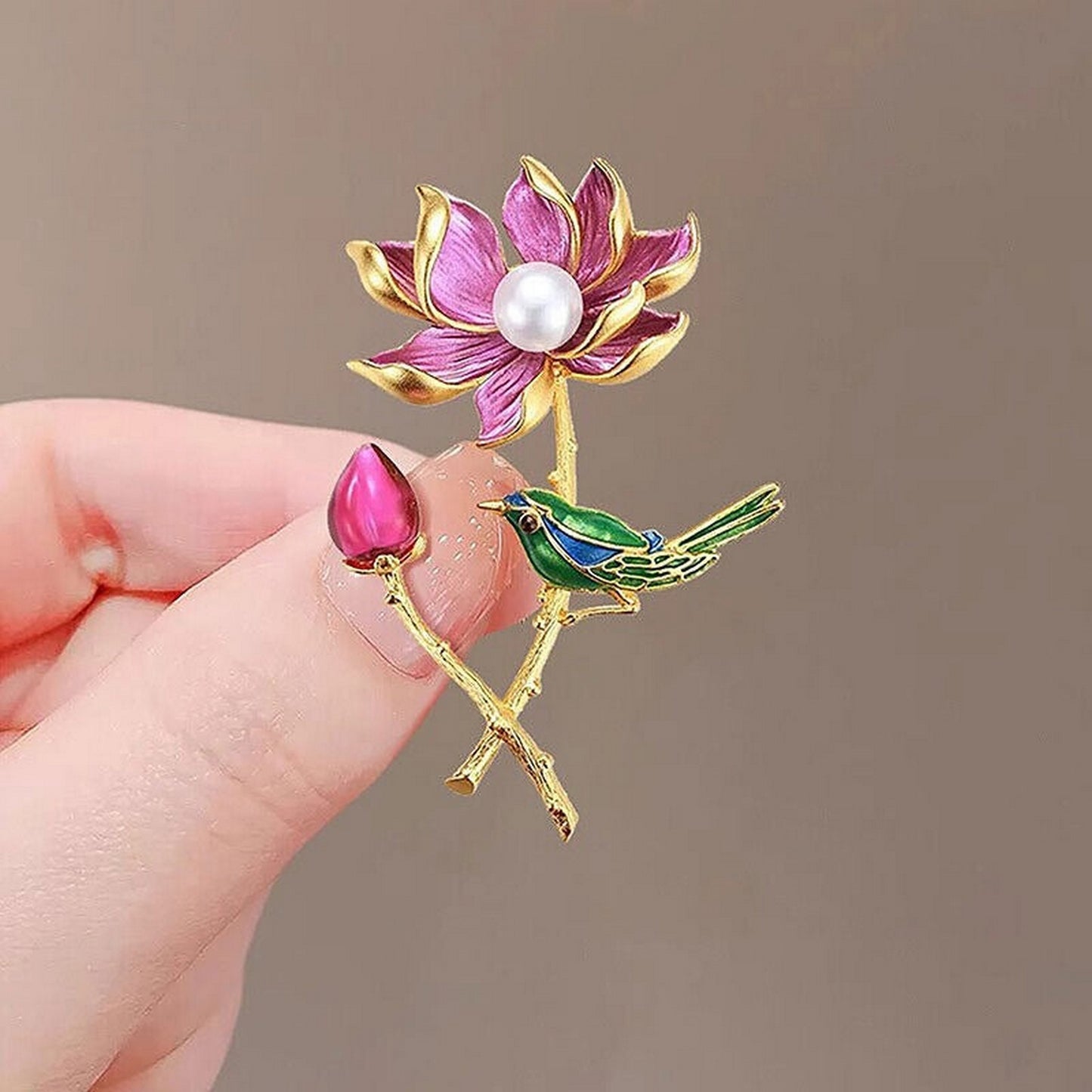 Exquisite Pearl Lotus And Magpie Pin Brooch - FlyingCart.pk