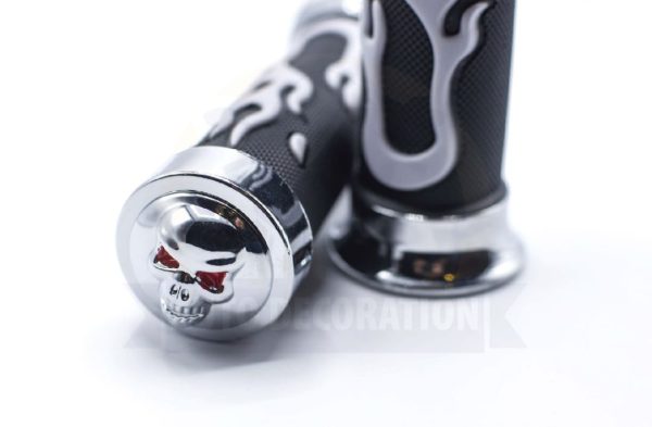 Universal 7/8″ Motorcycle Handlebar Grips-FlyingCart.pk