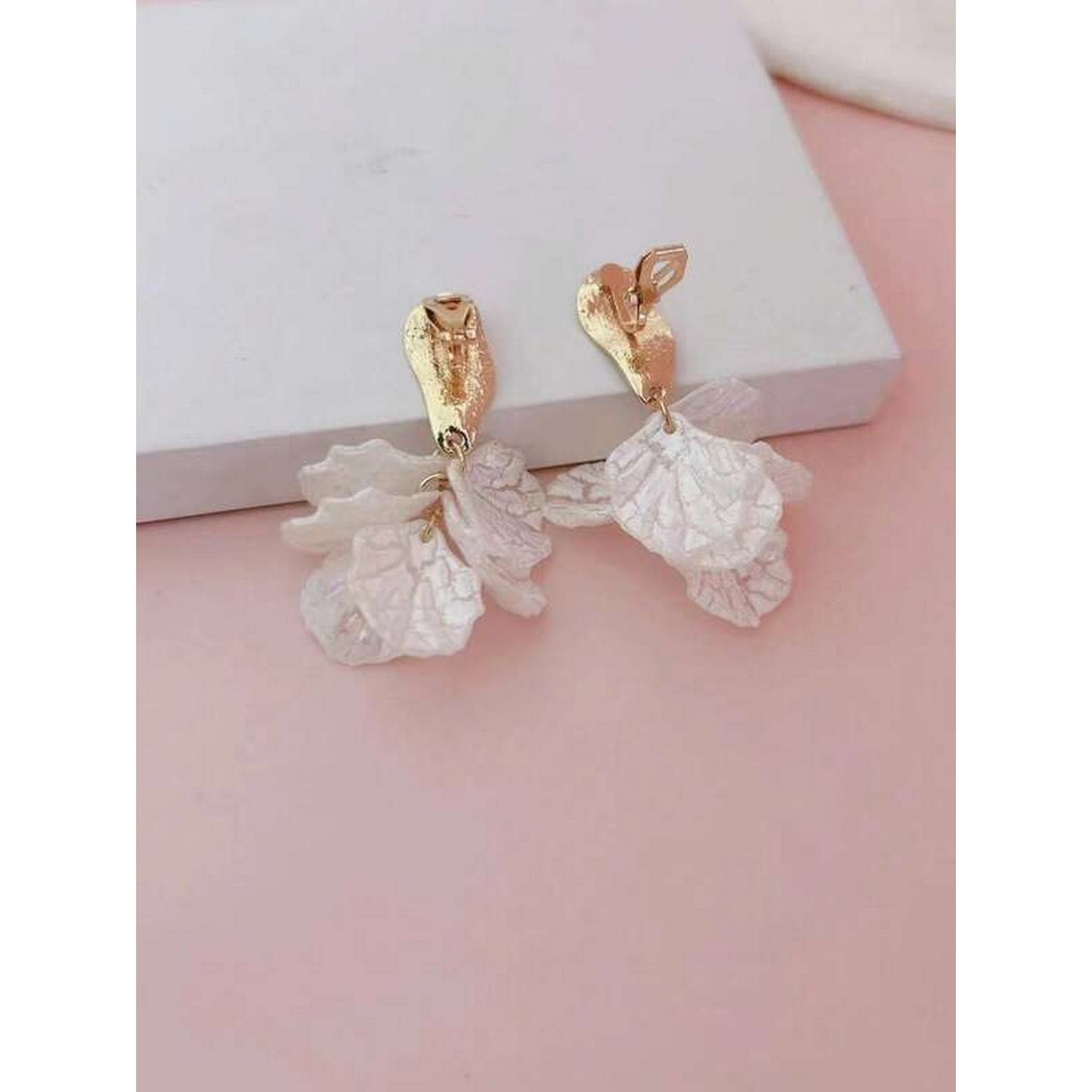 Glamorous Floral Petal Dangle Earrings - FlyingCart.pk