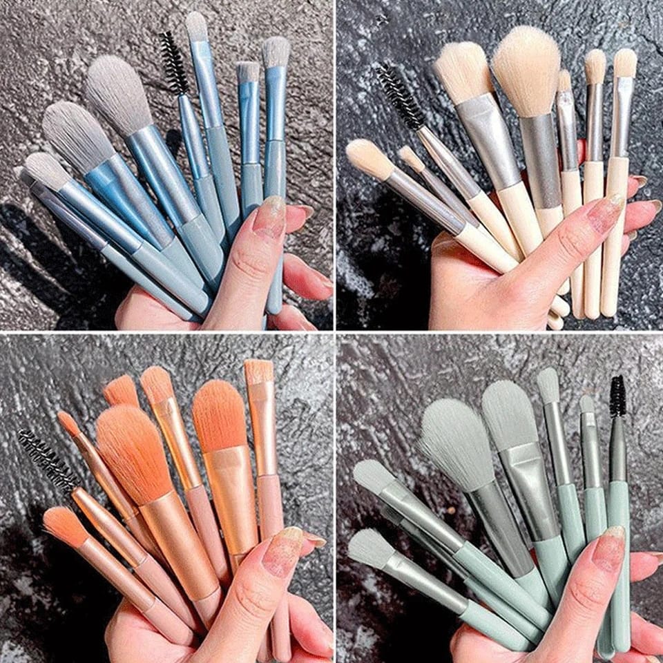 Travel Makeup Mini Brush Kit (8 Pcs)-FlyingCart.pk