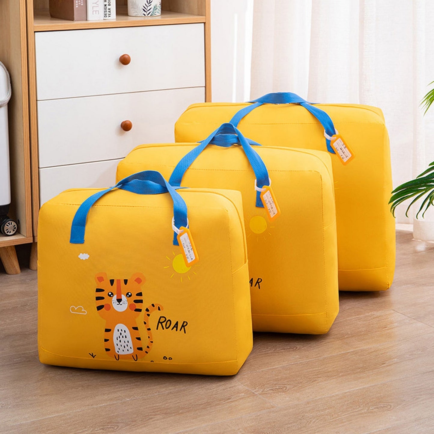 Travel Storage Bag Cute Cartoon Pattern - FlyingCart.pk