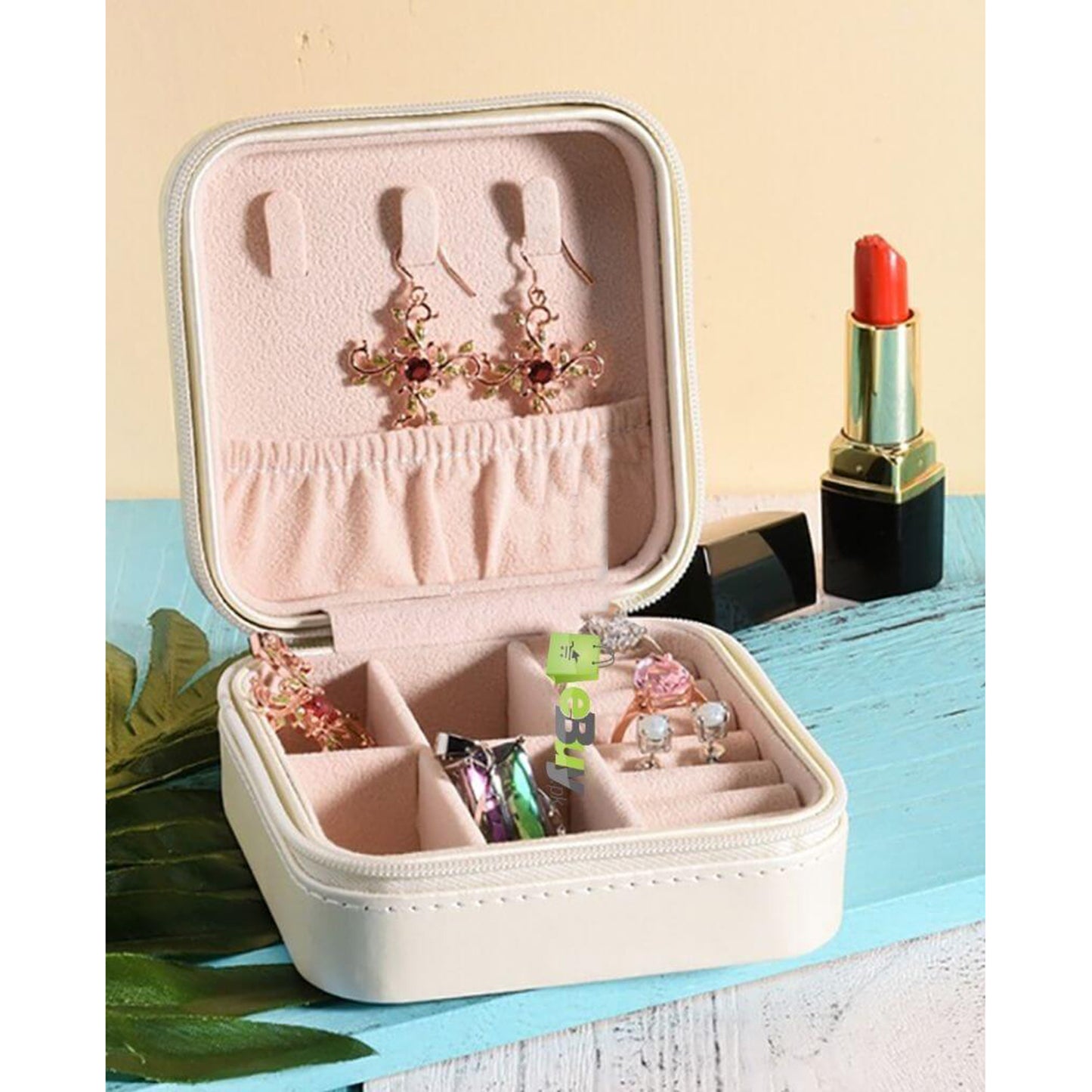 Portable Jewellery Storage Box - FlyingCart.pk