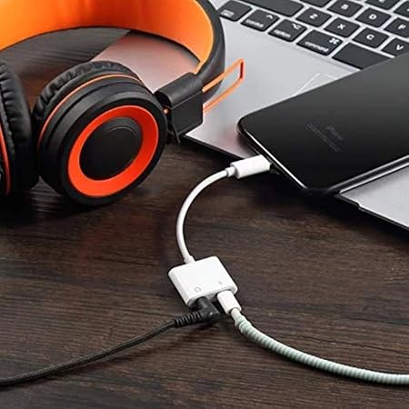 Apple iPhone Lightning to 3.5mm Earphone Jack & Mobile Charging Adapter - Flyingcart.pk