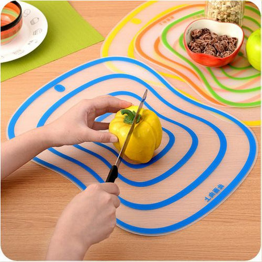 Flexible Transparent Cutting Board Food Cutting Plastic (20 X 14 Cm) - FlyingCart.pk