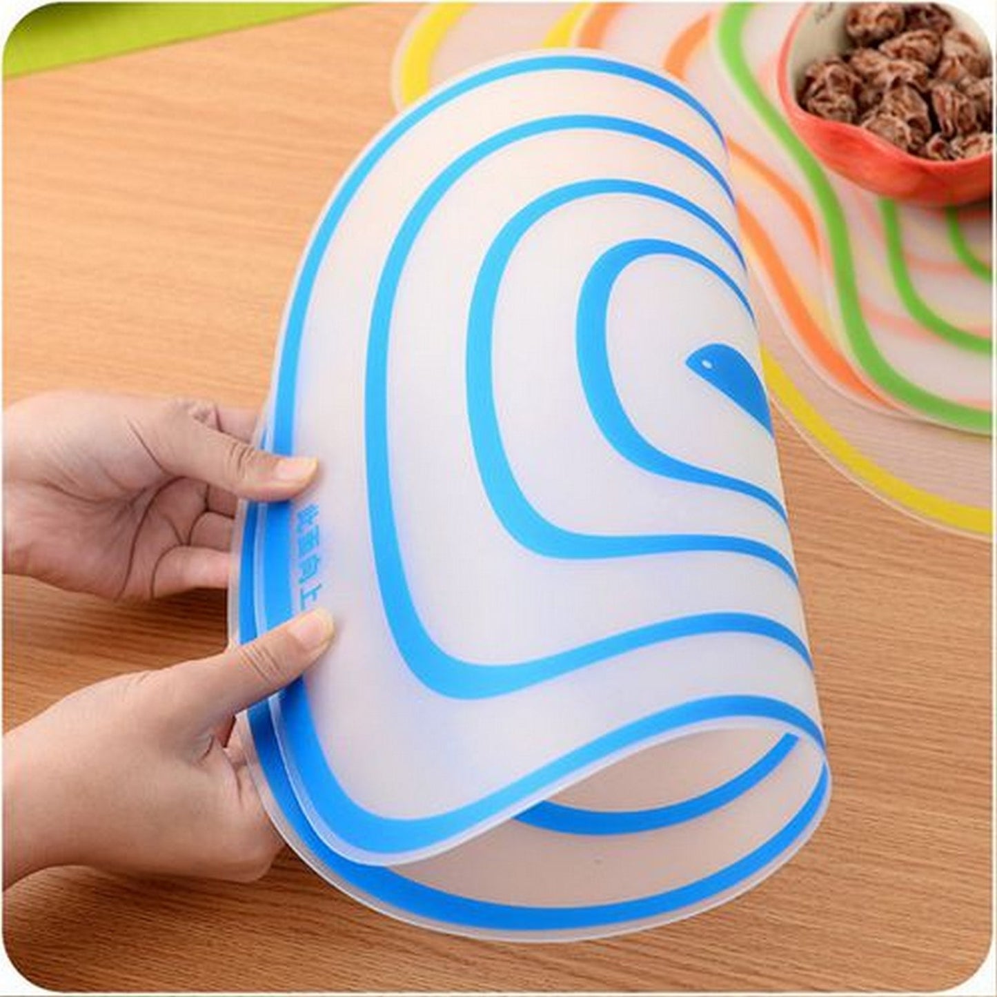 Flexible Transparent Cutting Board Food Cutting Plastic (20 X 14 Cm) - FlyingCart.pk