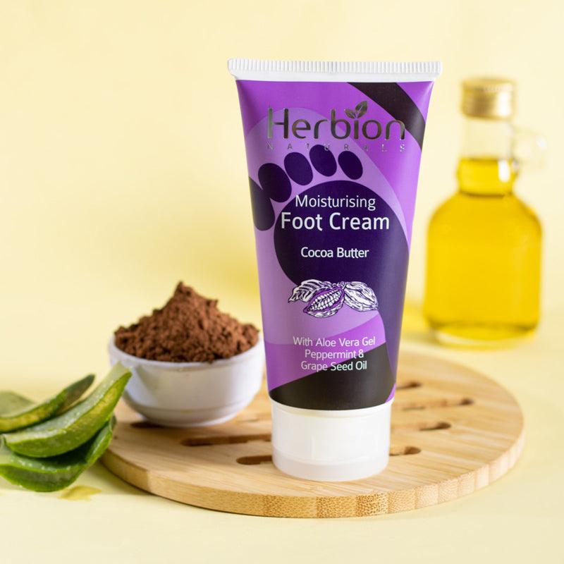 Herbion Anti-crack Moisturizing Foot Cream - FlyingCart.pk