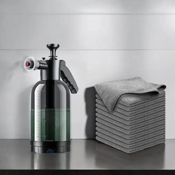 hand-pump-foam-car-wash-sprayer-bottle-air-pressure-sprayer-car-cleaning-tools-gardening-spray-bottle-air-pump-watering-bottle-black-color-1-flyingcart.pk