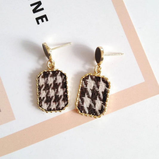 Houndstooth Dangle Luxury Checkered Earrings - FlyingCart.pk