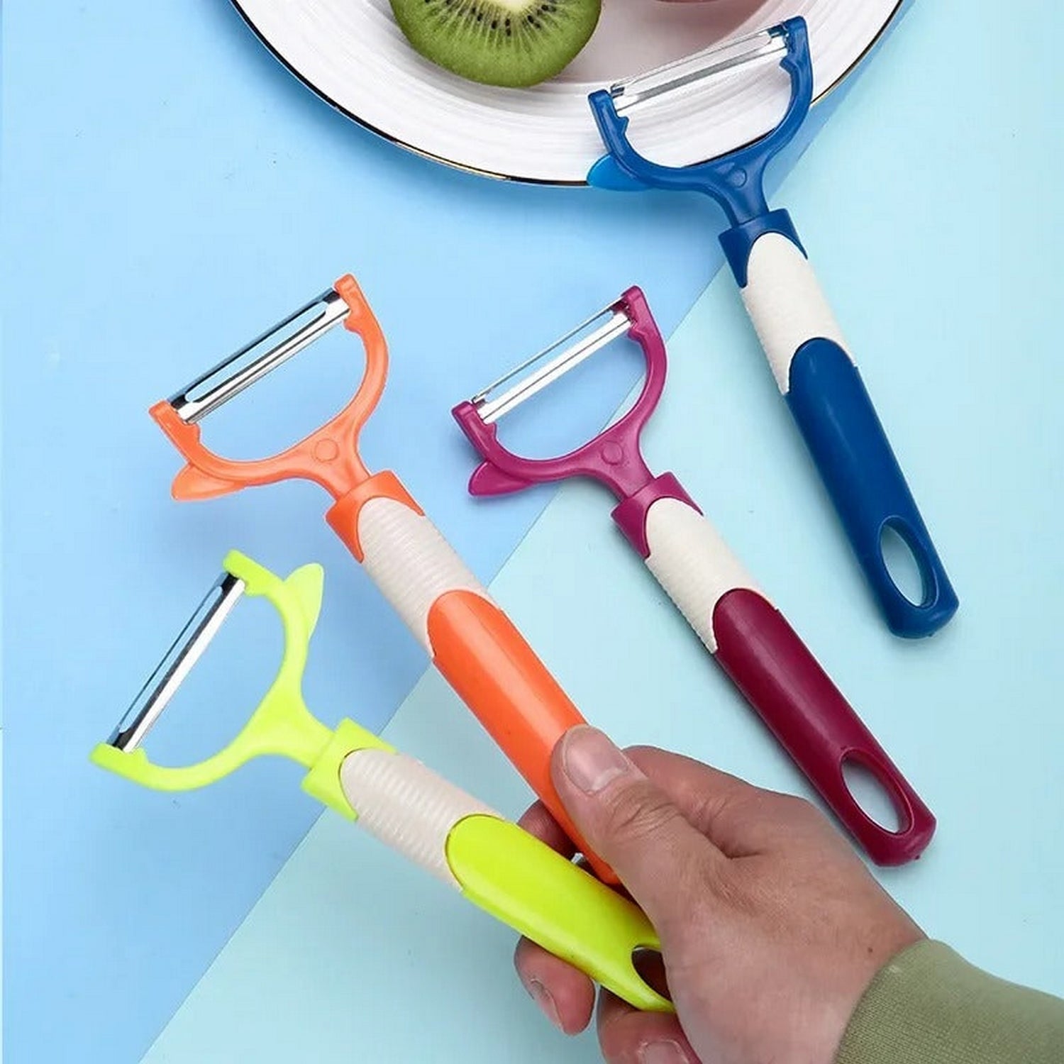 Plastic Vegetable / Fruit Stainless Steel Peeler - FlyingCart.pk