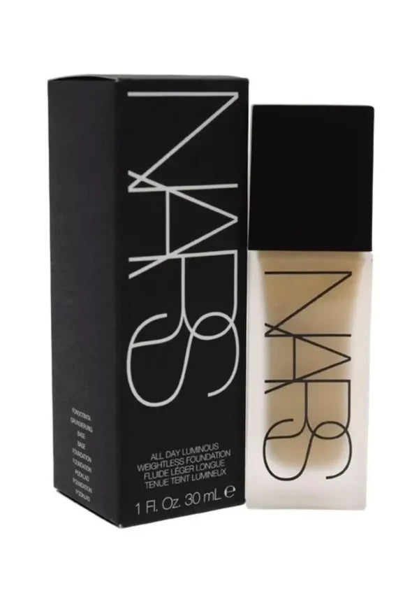NARS Natural Radiant Foundation - Flyingcart.pk