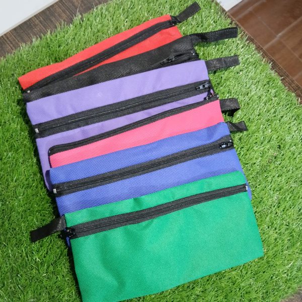 pack-of-06-portable-cloth-mini-pouch-zipper-for-kids-pencil-box-cloth-pencil-box-for-kids-pouch-random-color-1-Flyingcart.pk