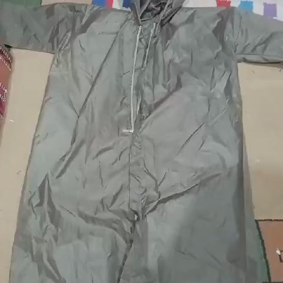 1 Piece Waterproof Rain Coat – Parachute Material - Flyingcart.pk