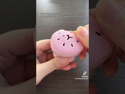 Octopus Shaped Silicone Facial Scrubber-FlyingCart.pk